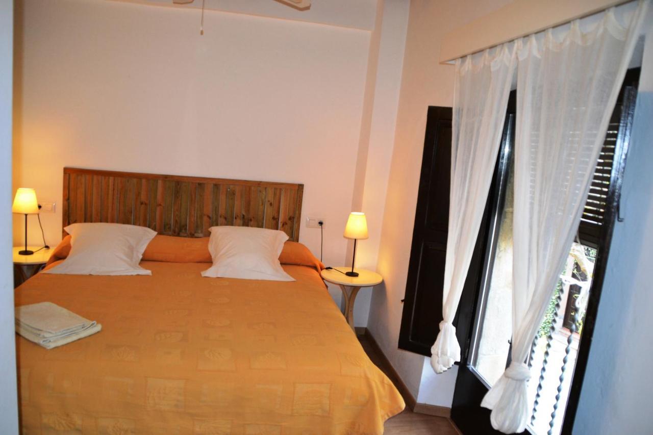 Cal Alejandro Guest house